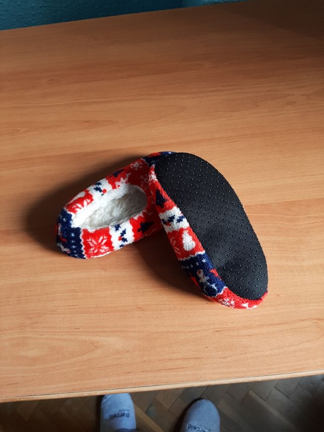 zapatillas de casa para niña.