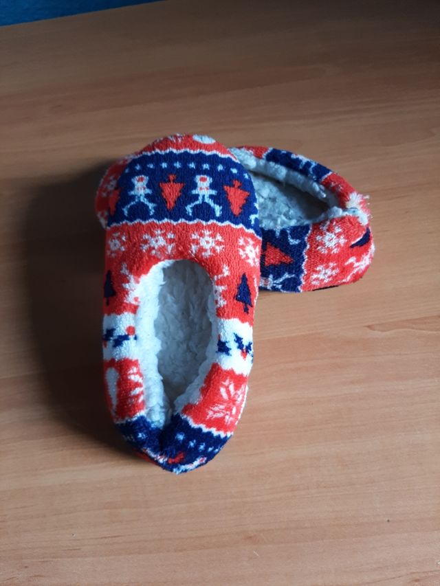 zapatillas de casa para niña.