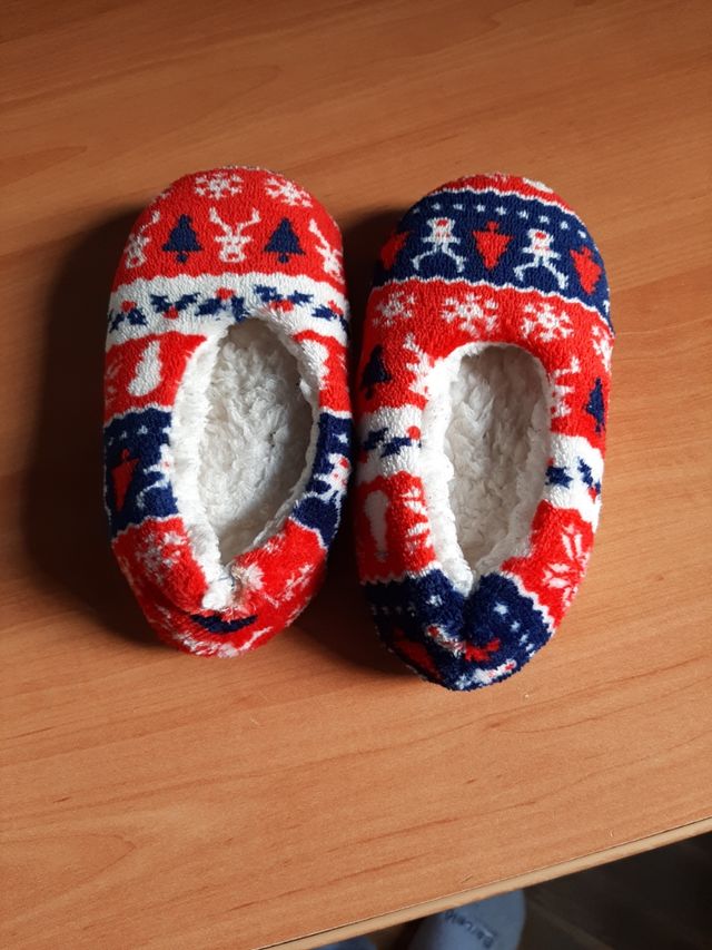 zapatillas de casa para niña.