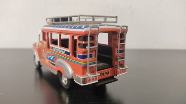 Die cast 1/43 Modellino Auto Taxi Jeepney Manila 1