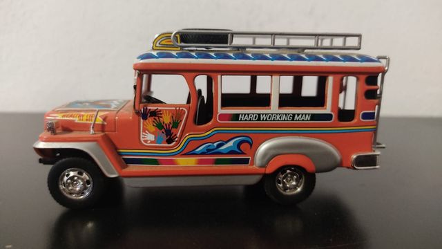 Die cast 1/43 Modellino Auto Taxi Jeepney Manila 1