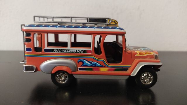 Die cast 1/43 Modellino Auto Taxi Jeepney Manila 1