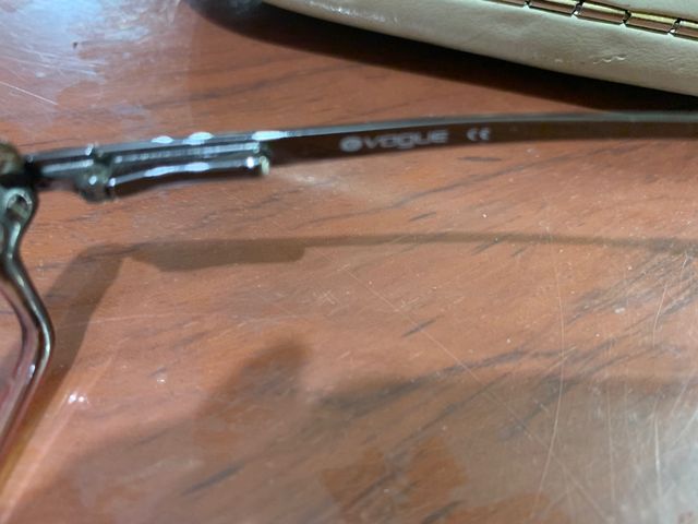 Gafas de vista moldura marca guess