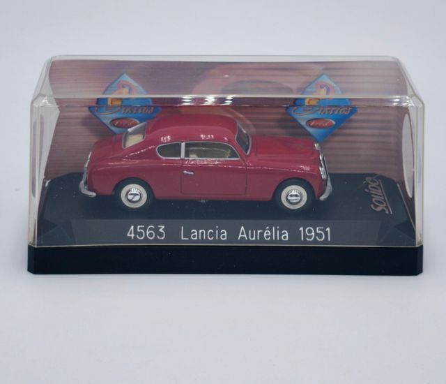 LANCIA AURÉLIA AÑO 1951 1/43 SOLIDO 4563