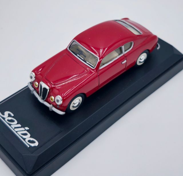 LANCIA AURÉLIA AÑO 1951 1/43 SOLIDO 4563