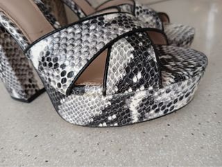 Sandalias MANGO 