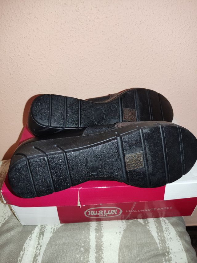 Zapato negro!! Muy cómodos