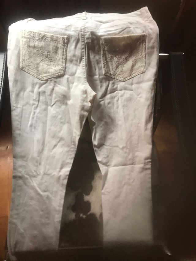 Tejanos color blanco sucio