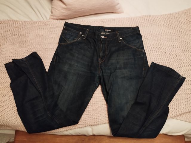 pantalón vaquero Levis
