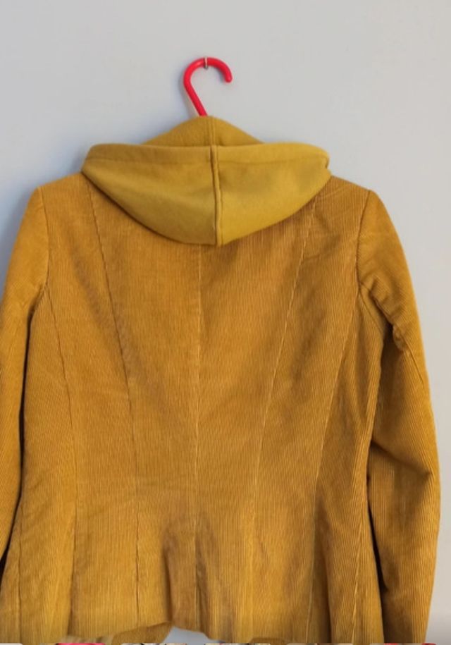 Americana pana chica color verde talla 38