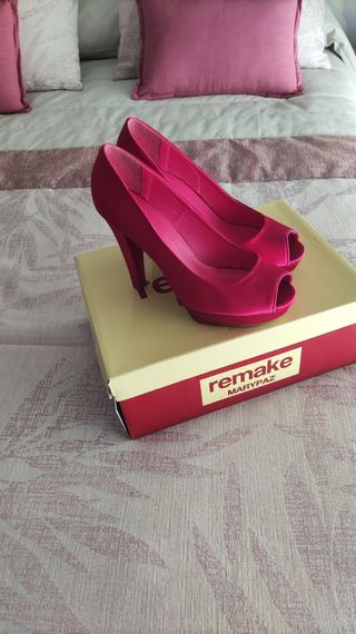 Peeptoes fucsia talla 36. Regalo bolso a juego