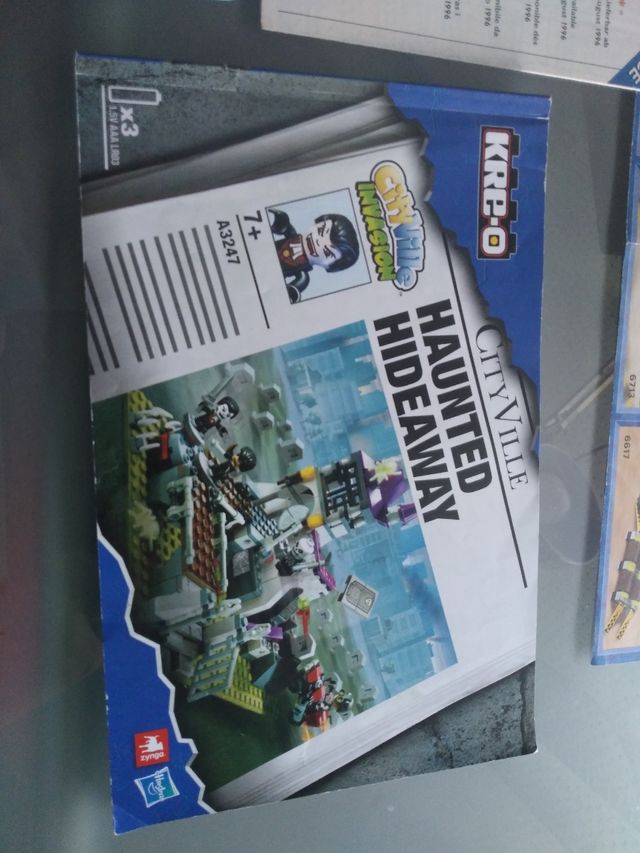 Lote Catalogo Lego, playmobil, creature seekers