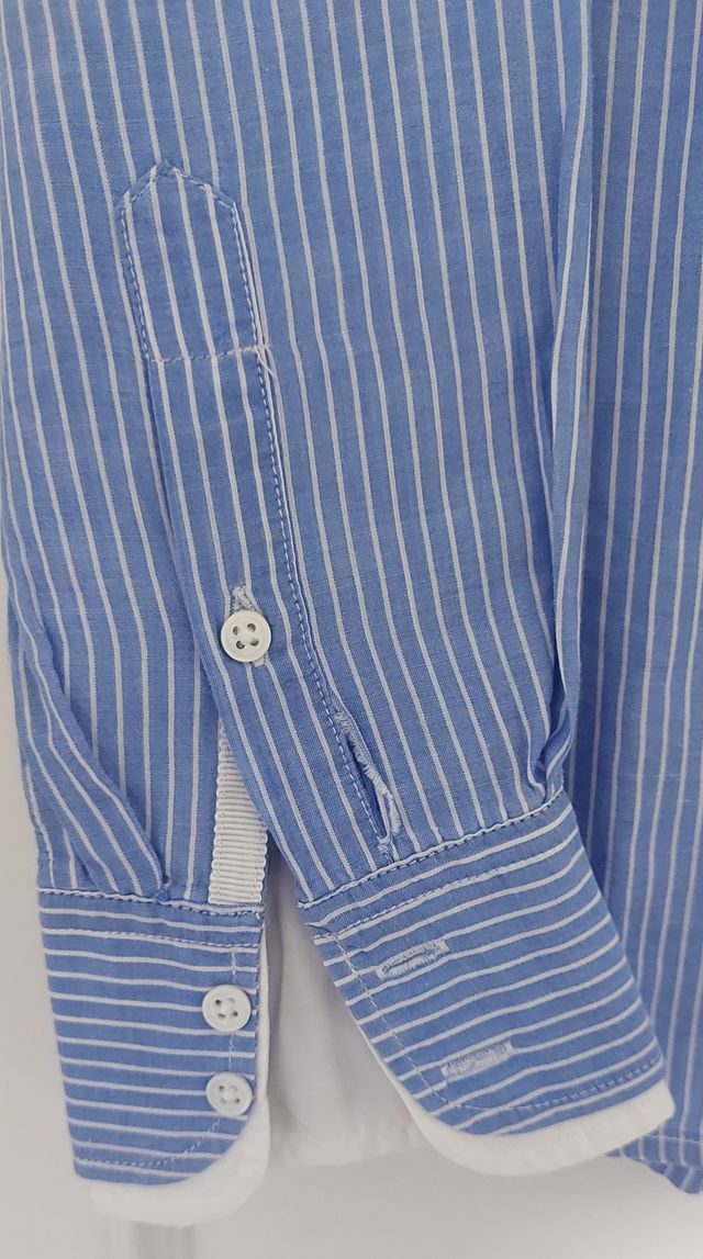 Camisa entallada de rayas