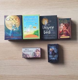 Colección cartas oraculo y cartas tarot