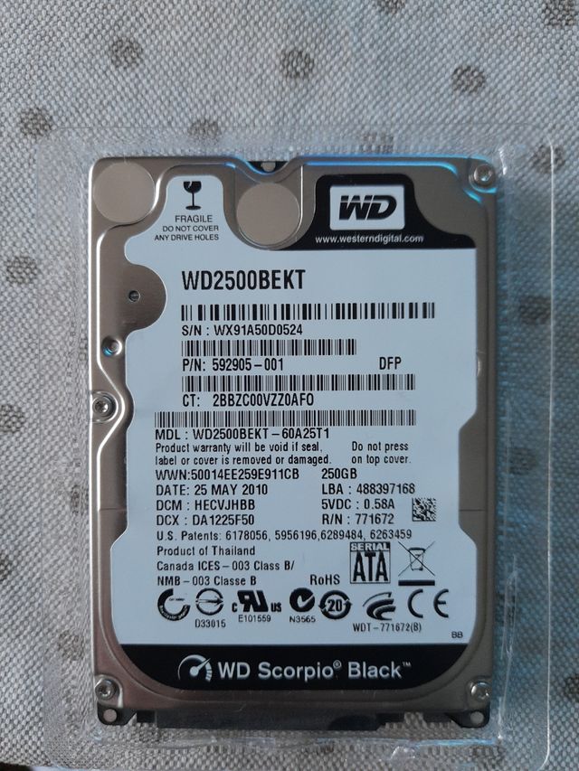 disco duro SATA 2,5 WD 250GB