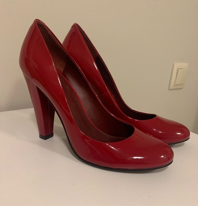 Zapatos charol rojos tacon NUEVOS Tommy Hilfiger