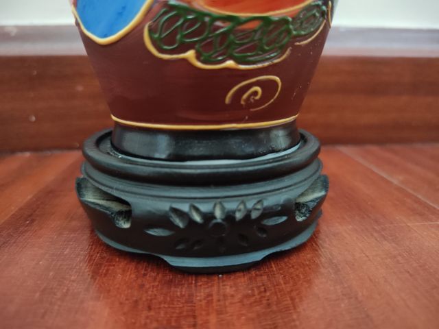 Jarrón japonés, porcelana Satsuma, a mano