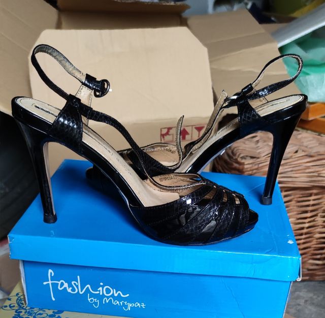 Zapatos diversos mujer