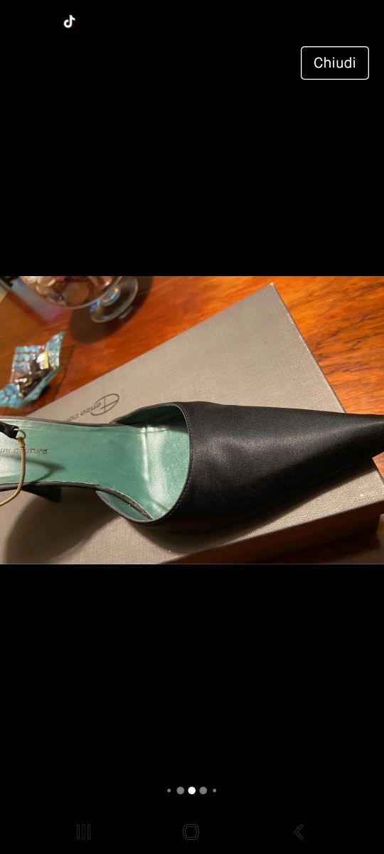 Scarpe eleganti in seta con bracciale alla cavigli