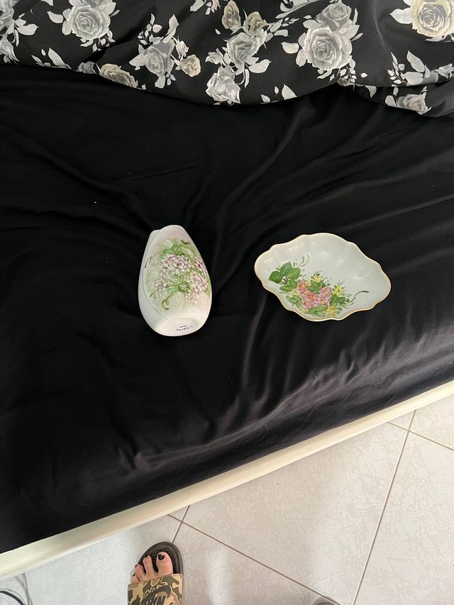 Vasetto con porta oggetti dipinti a mano