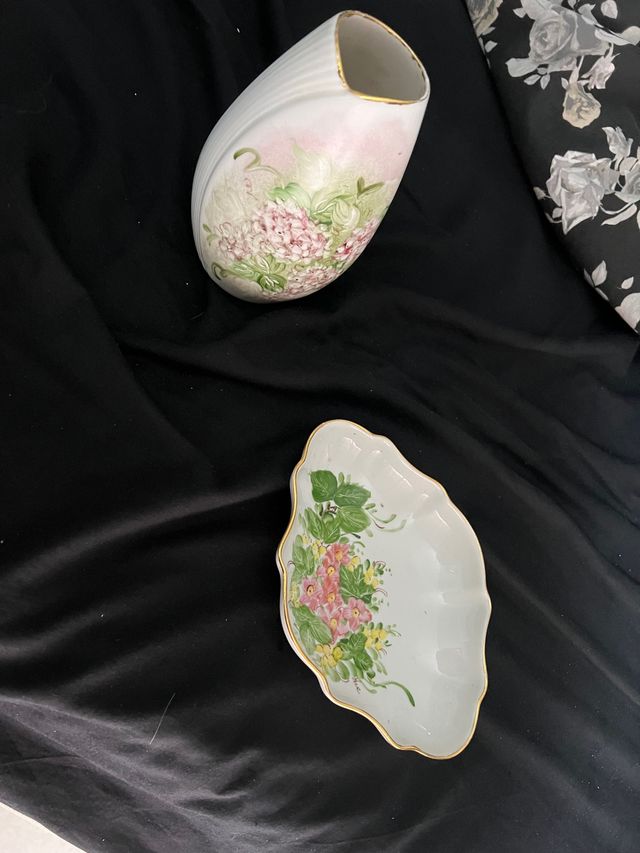 Vasetto con porta oggetti dipinti a mano