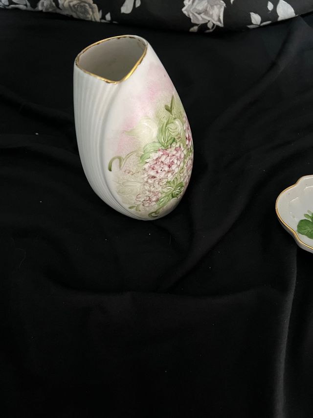 Vasetto con porta oggetti dipinti a mano