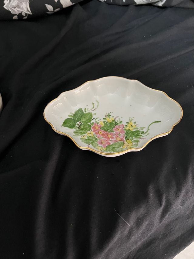 Vasetto con porta oggetti dipinti a mano