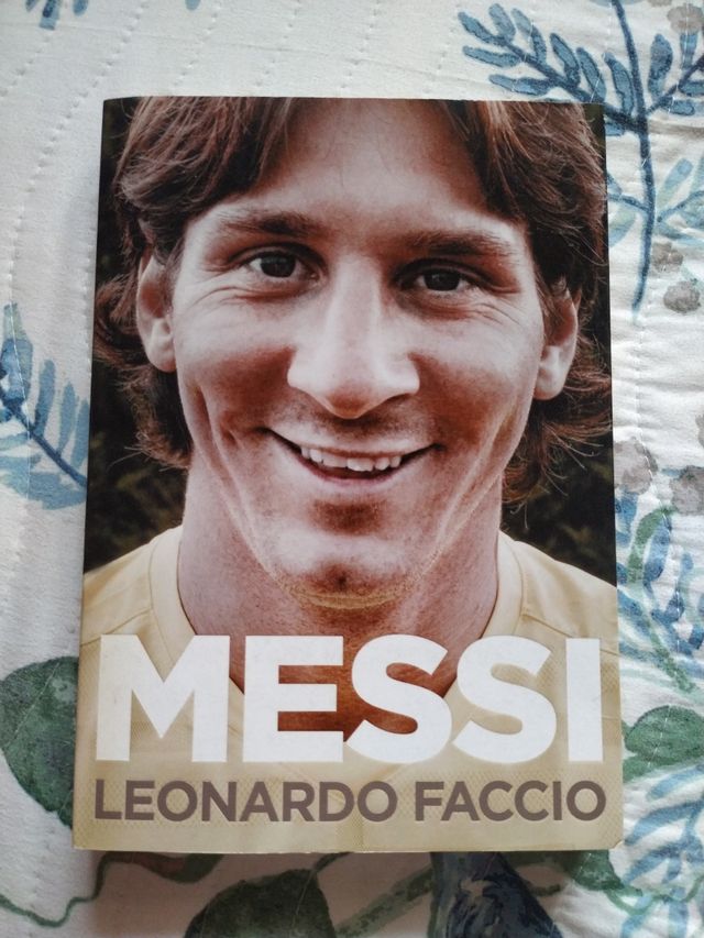 Libro MESSI Leonardo Faccio