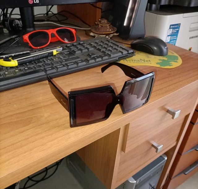 Occhiali da sole donna Ricardi