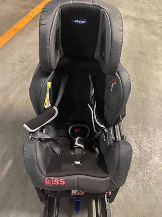Silla a contra marcha kiss klippan 