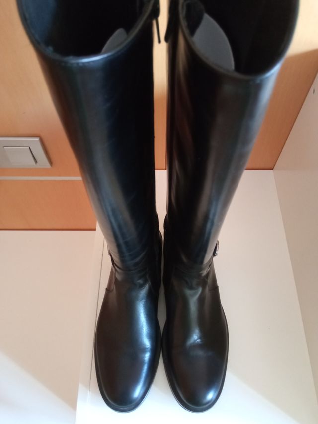 BOTAS ALTAS PIEL GLORIA ORTIZ 