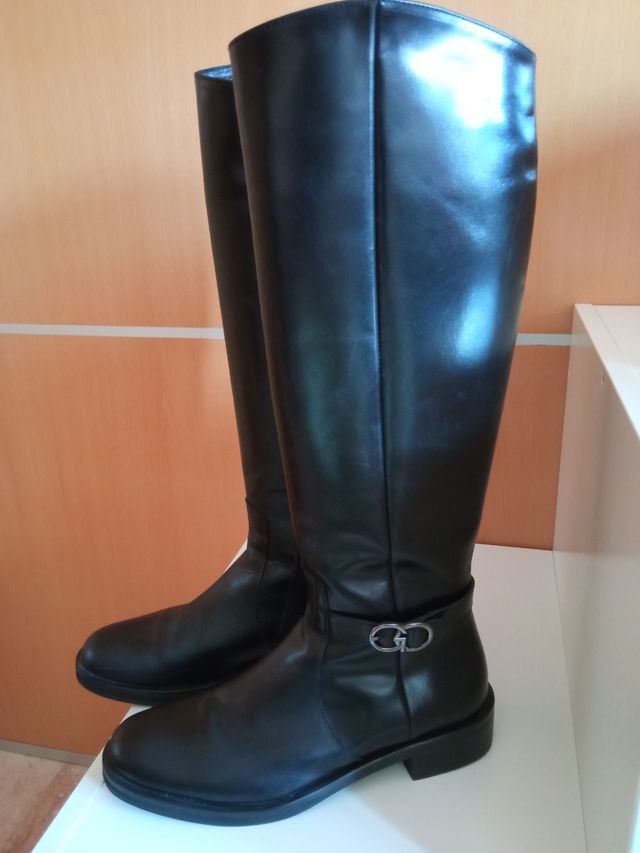 BOTAS ALTAS PIEL GLORIA ORTIZ 
