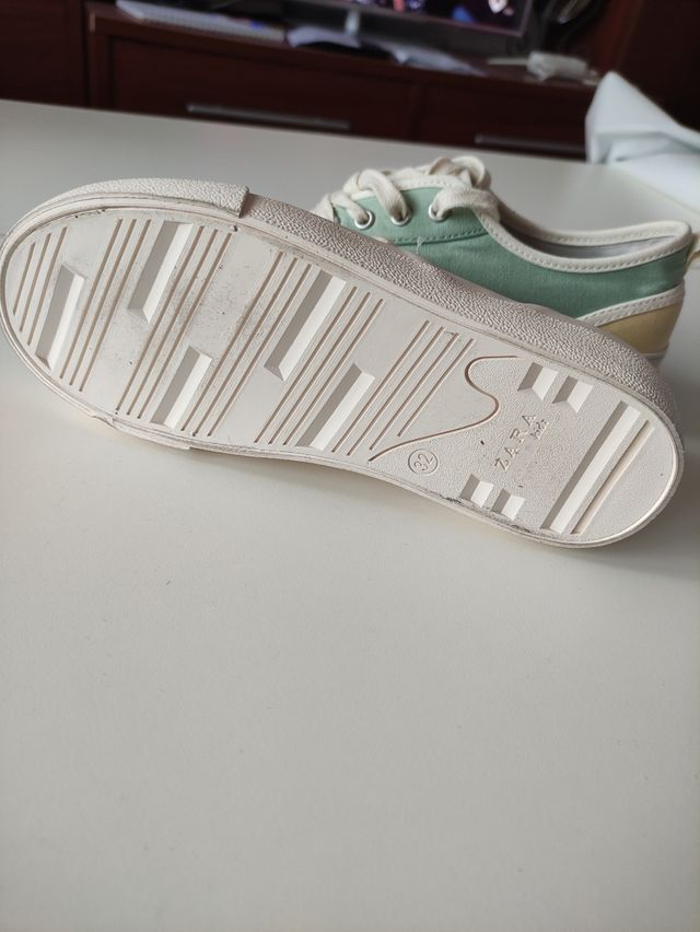 Zapatillas Zara 32