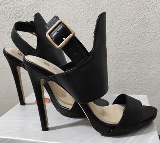 Zapatos de tacón Chistian Lay