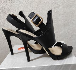Zapatos de tacón Chistian Lay