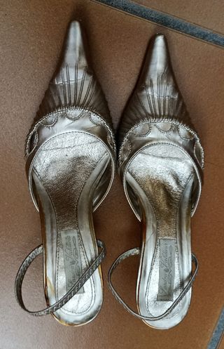 zapatos plateados N°37 especial fiestas