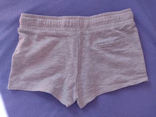 Pantalón corto