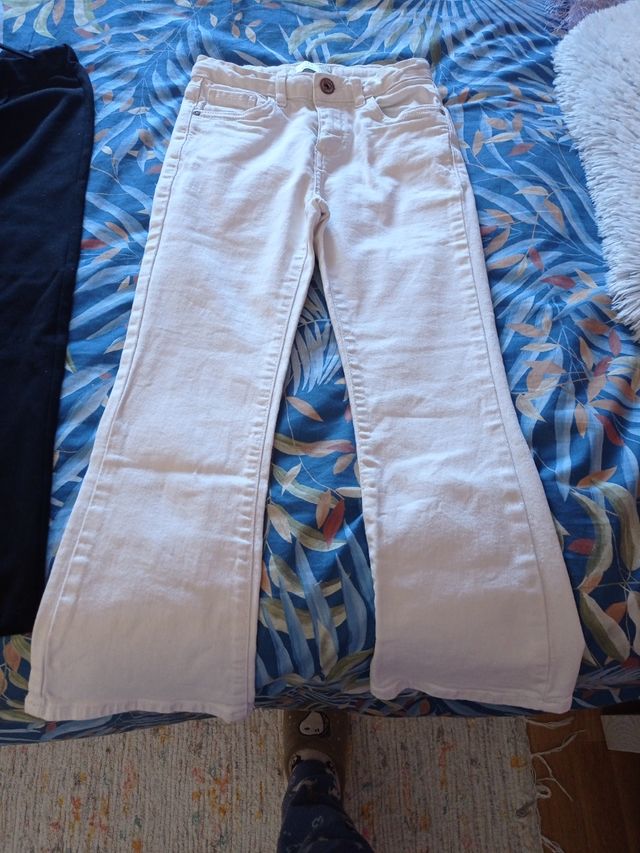 Duas calças de menina