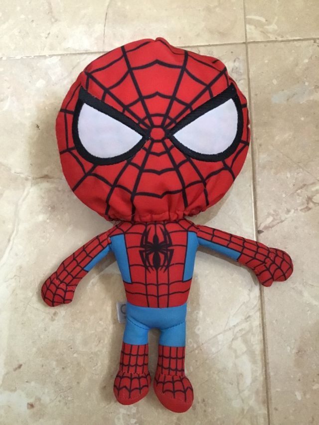 Peluche de Spiderman 