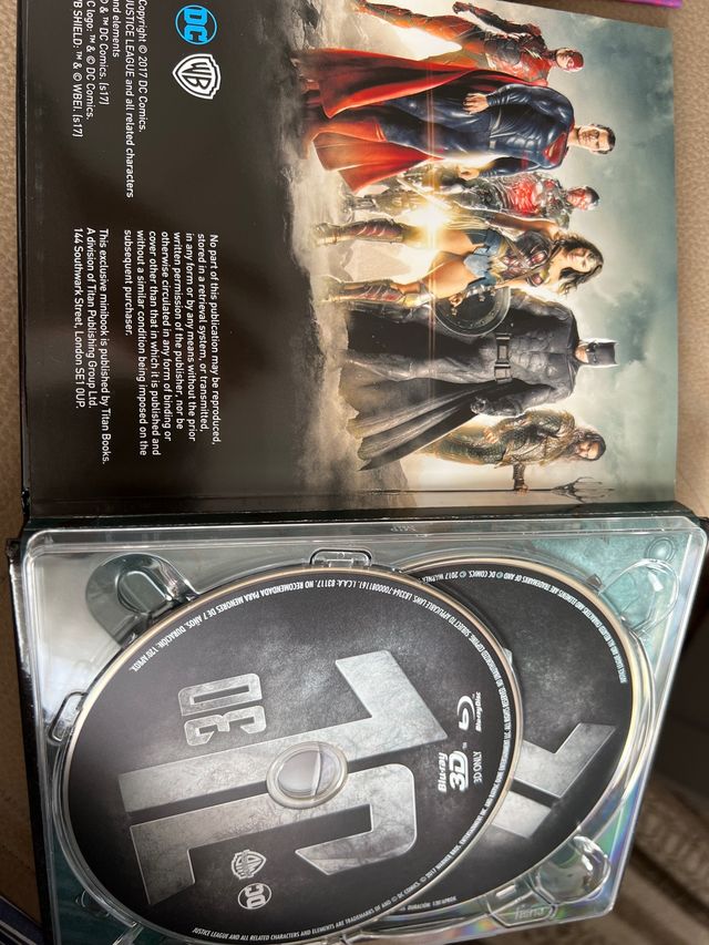Liga de la justicia y Escuadrón suicida Bluray