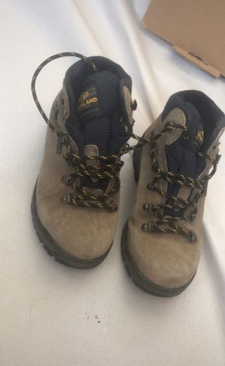 Botas de montaña, tuckland