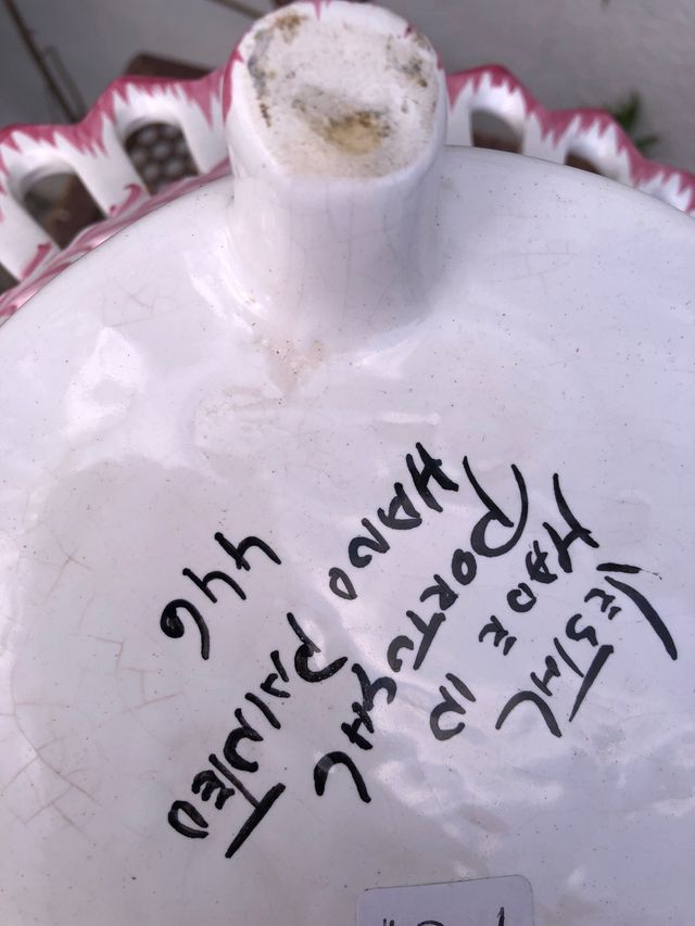 Frutero pintado a mano