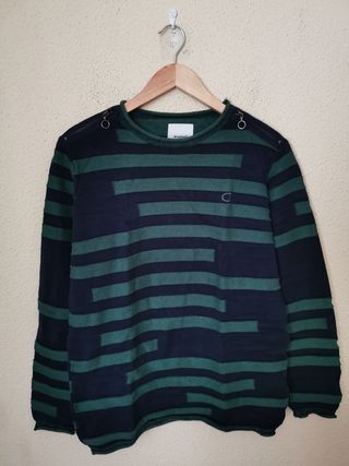 Jersey chico talla M de Desigual.