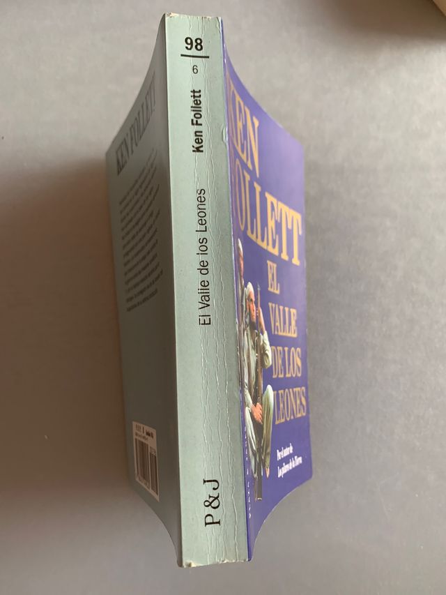 El valle de los leones, de Ken Follett