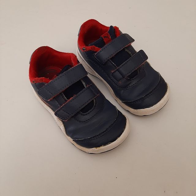 Zapatillas PUMA talla 24 EU