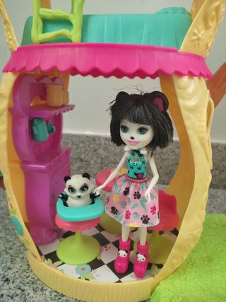 CASA ENCHANTIMAL DIVERTIDA PANDA