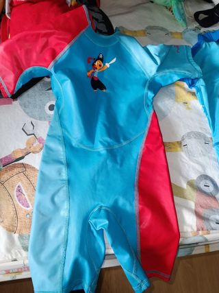 traje de natación 