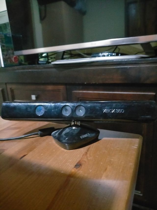 Xbox 360 con sensor kinect y 41 juegos