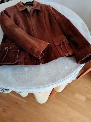ABRIGO DE PIEL ANTE NUEVO