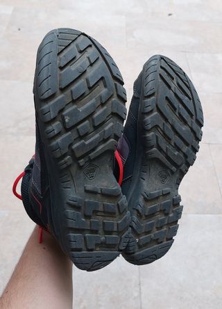BOTAS DE MONTAÑA Y TREKKING TALLA 38